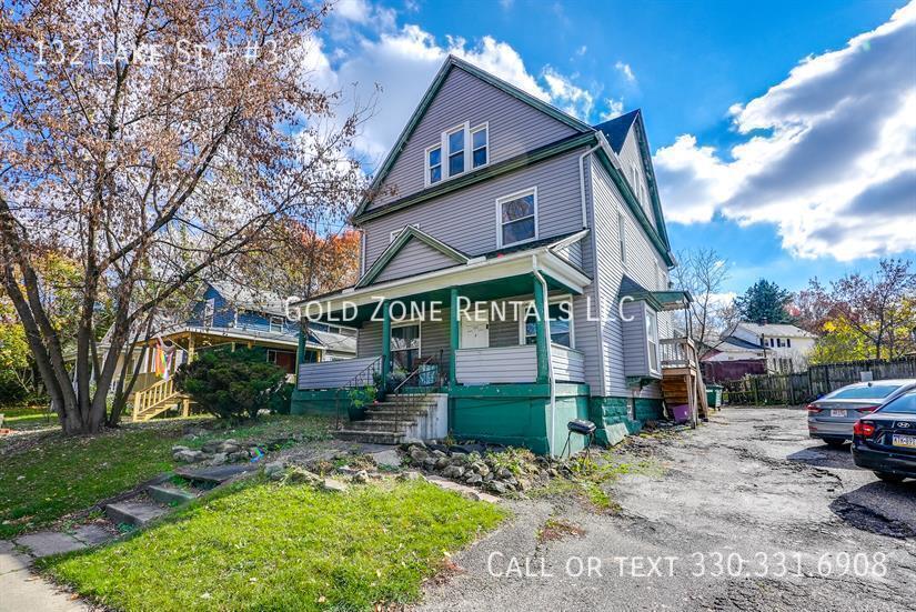 132 Lake St – photo 2