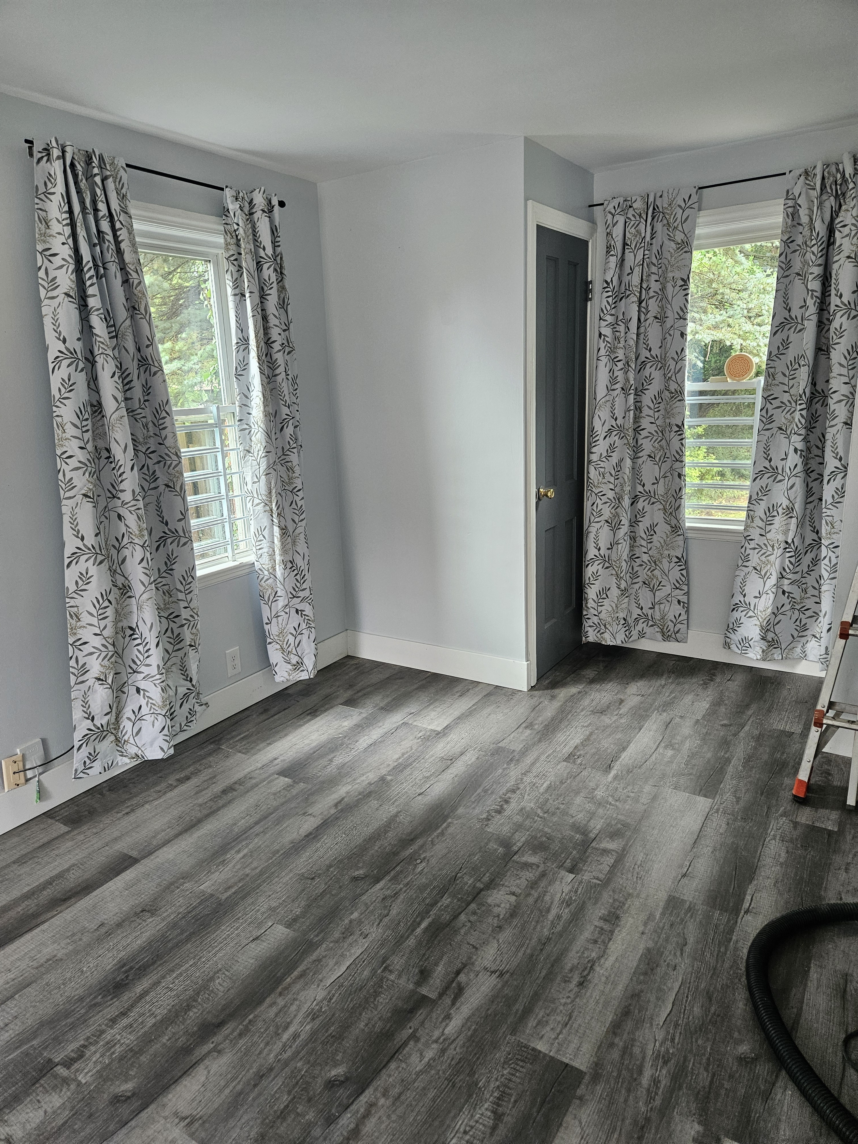 5167 Homewood Ave – photo 2