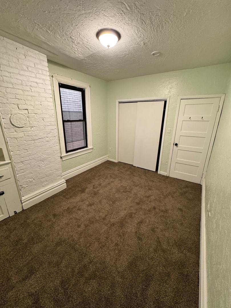 303 Peebles St unit 303 Peebles St Unit 2 - (2/1) – photo 4