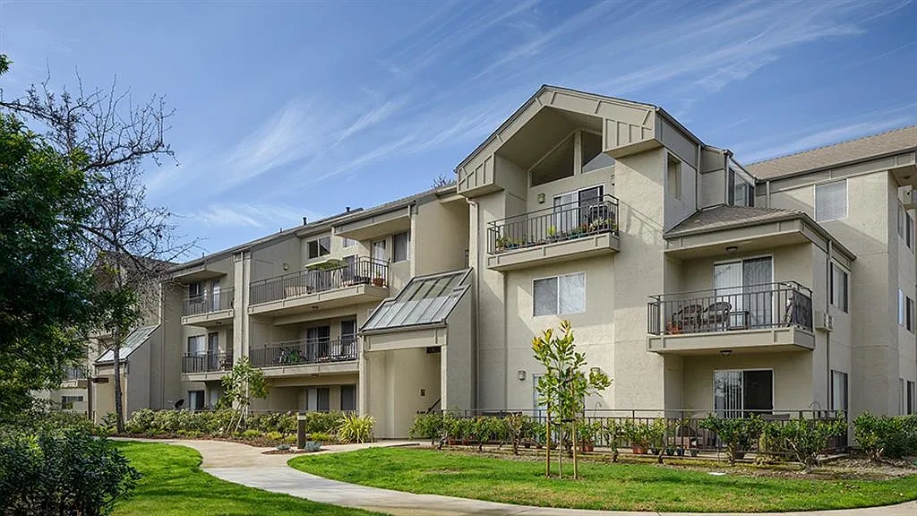 Creekside Village – photo 3