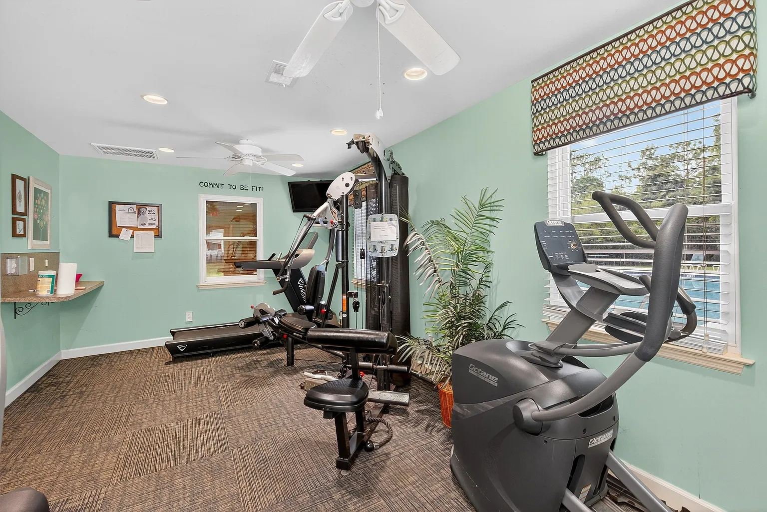 Sawbranch Apartments – photo 5