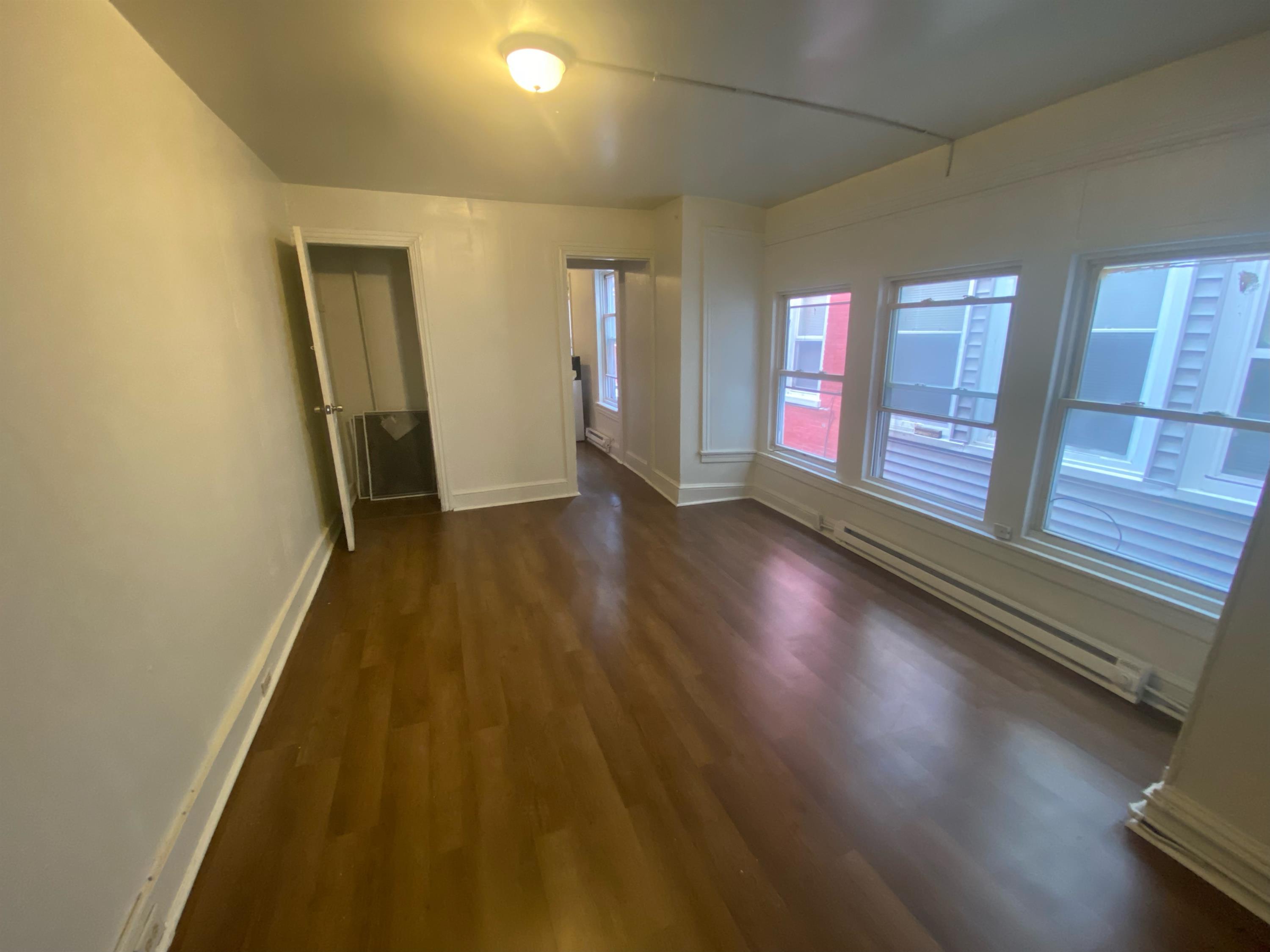 323 N 9th St unit 2 – photo 2