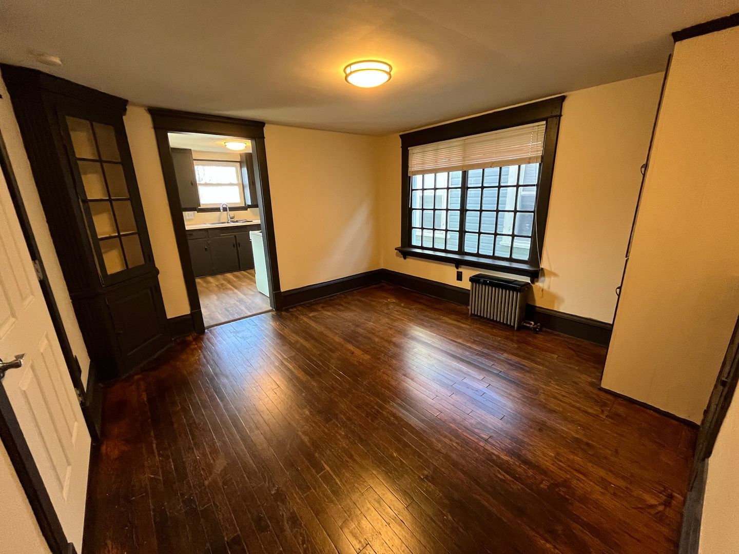 896 Grove St unit 896 Grove Street – photo 1