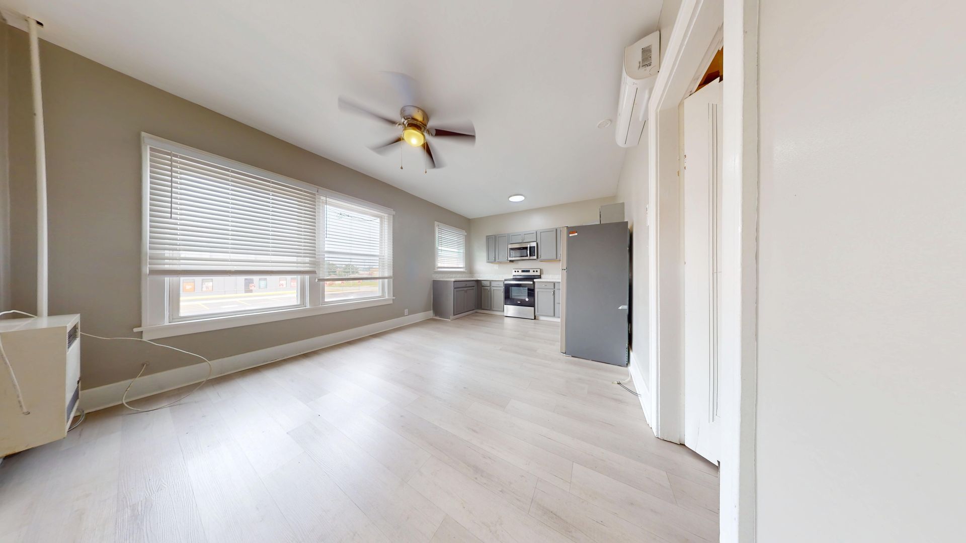 219 W Church St unit #7 – photo 4