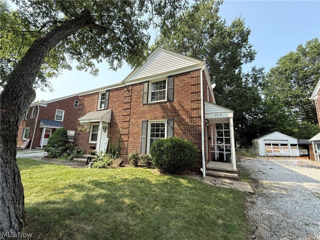 2319 Broad Blvd – photo 1