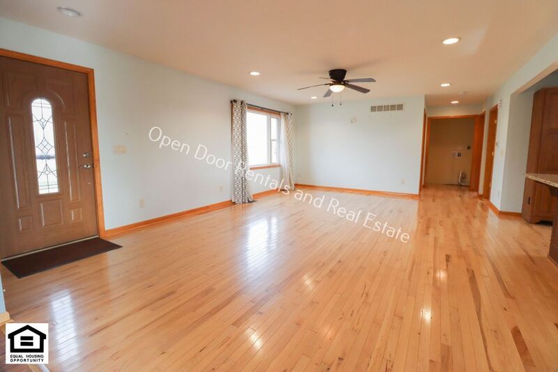 8122 Co Rd 60 – photo 4