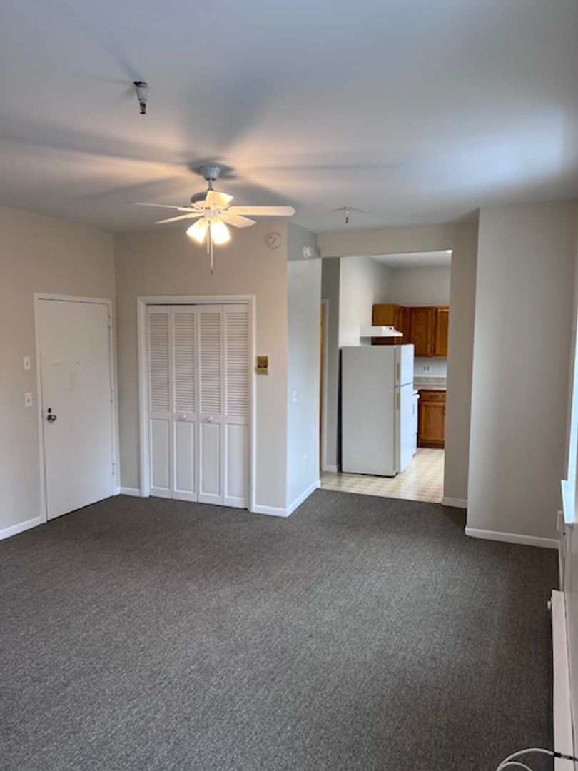11 Broadway unit 23 – photo 3