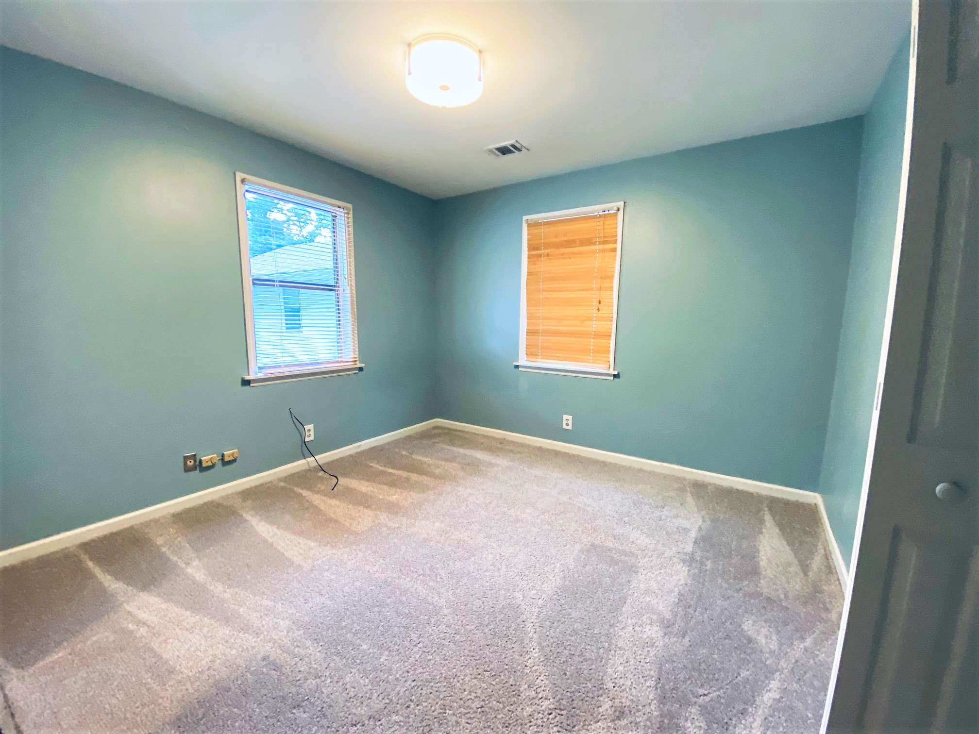 1027 Curran St NW unit 1 – photo 5