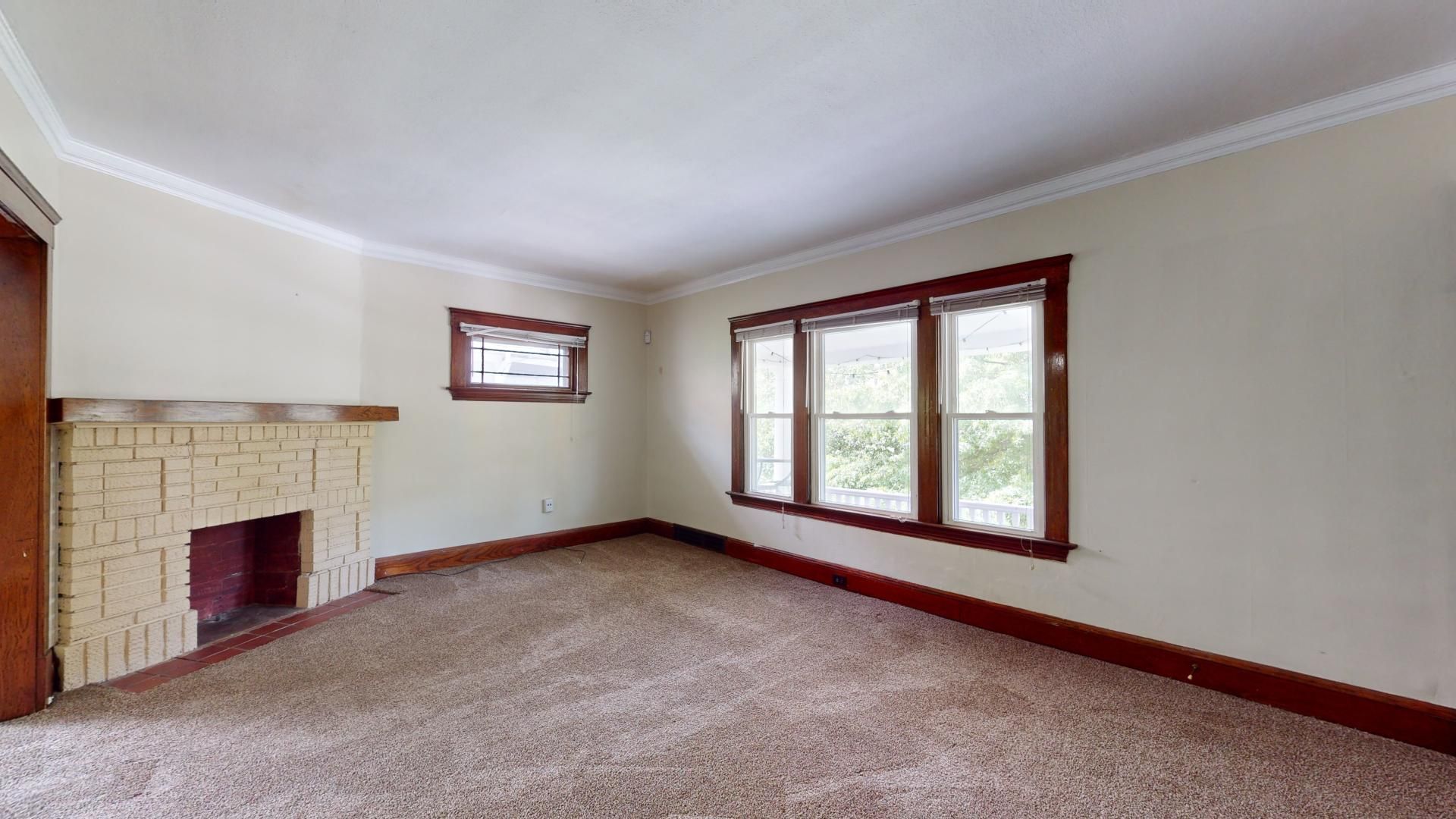 1285 Cranford Ave unit 2nd Floor – photo 4