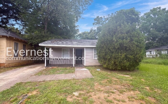 1216 Woodland Ave SW – photo 1