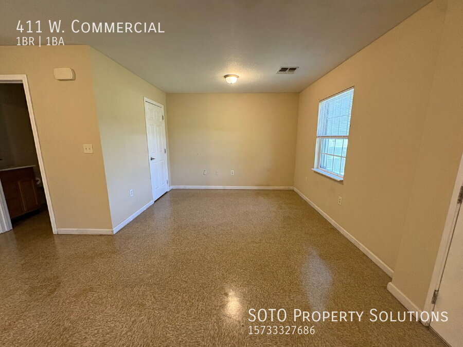 411 W Commercial St – photo 2