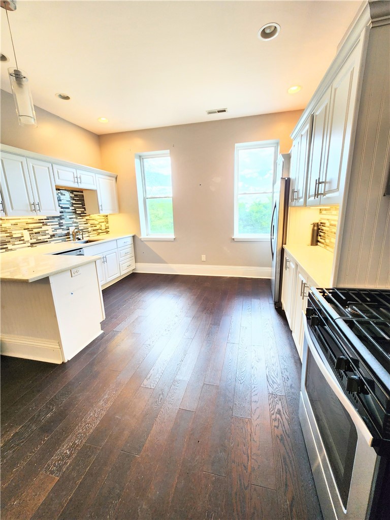 6064 Butler St unit 2 – photo 4