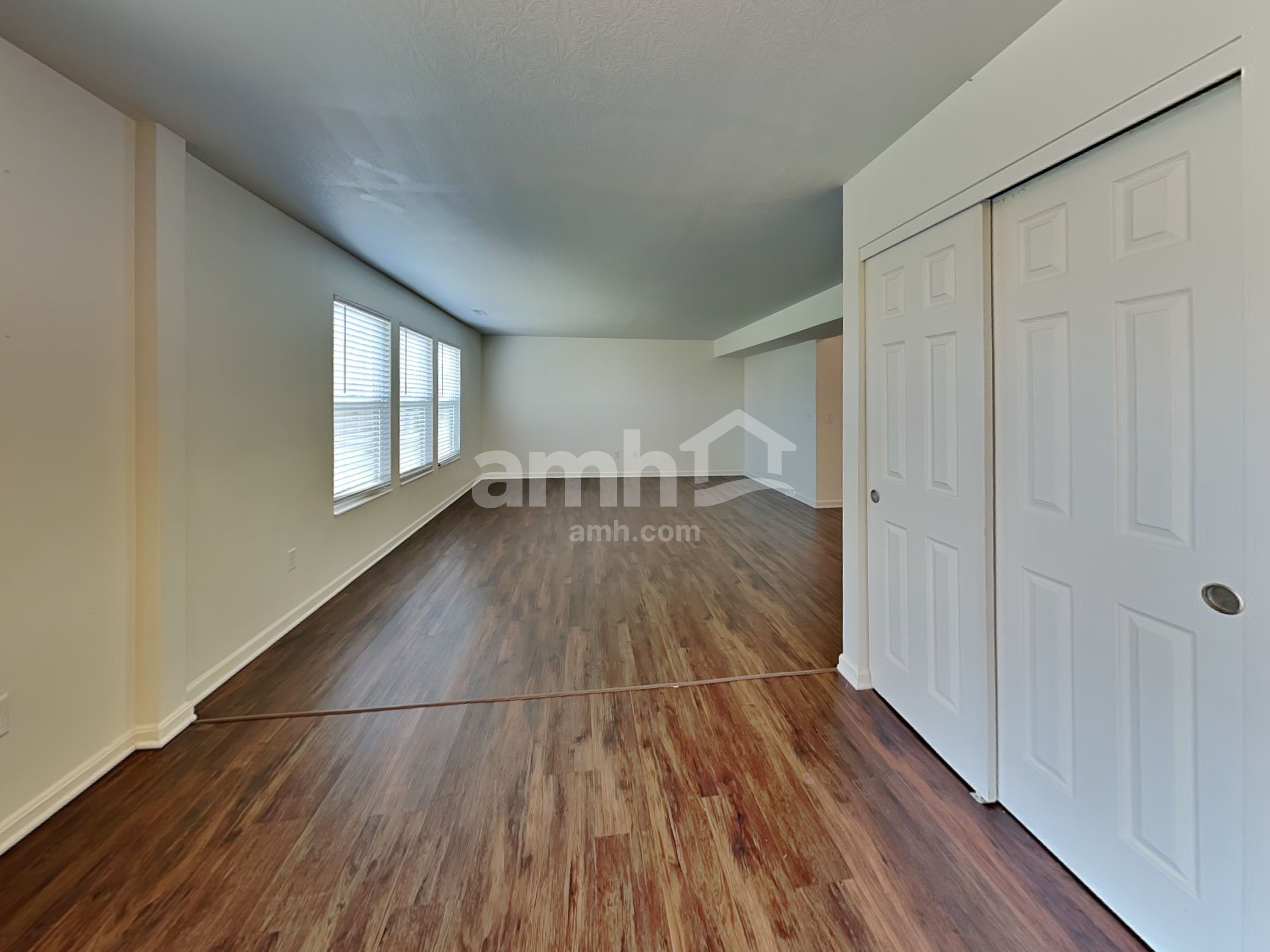 6718 Waverly Park – photo 5