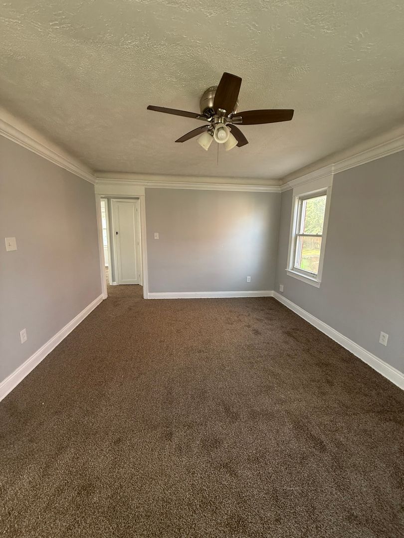 21230 Tracy Ave – photo 4
