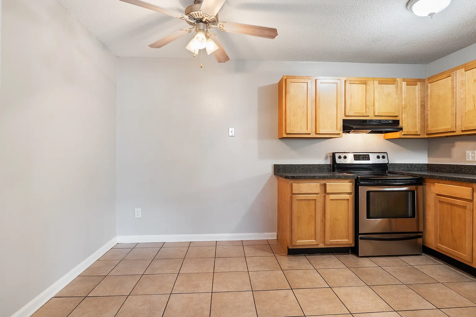 Abbey Run Apartments – photo 1