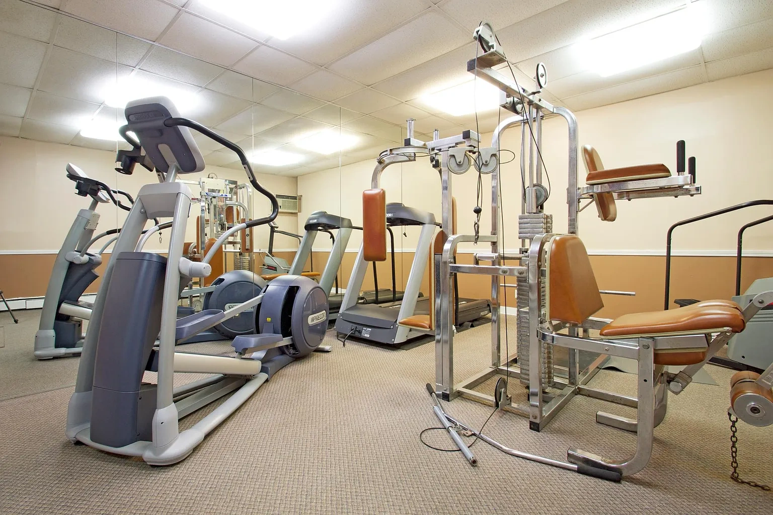 Fox Run Apartments – photo 1