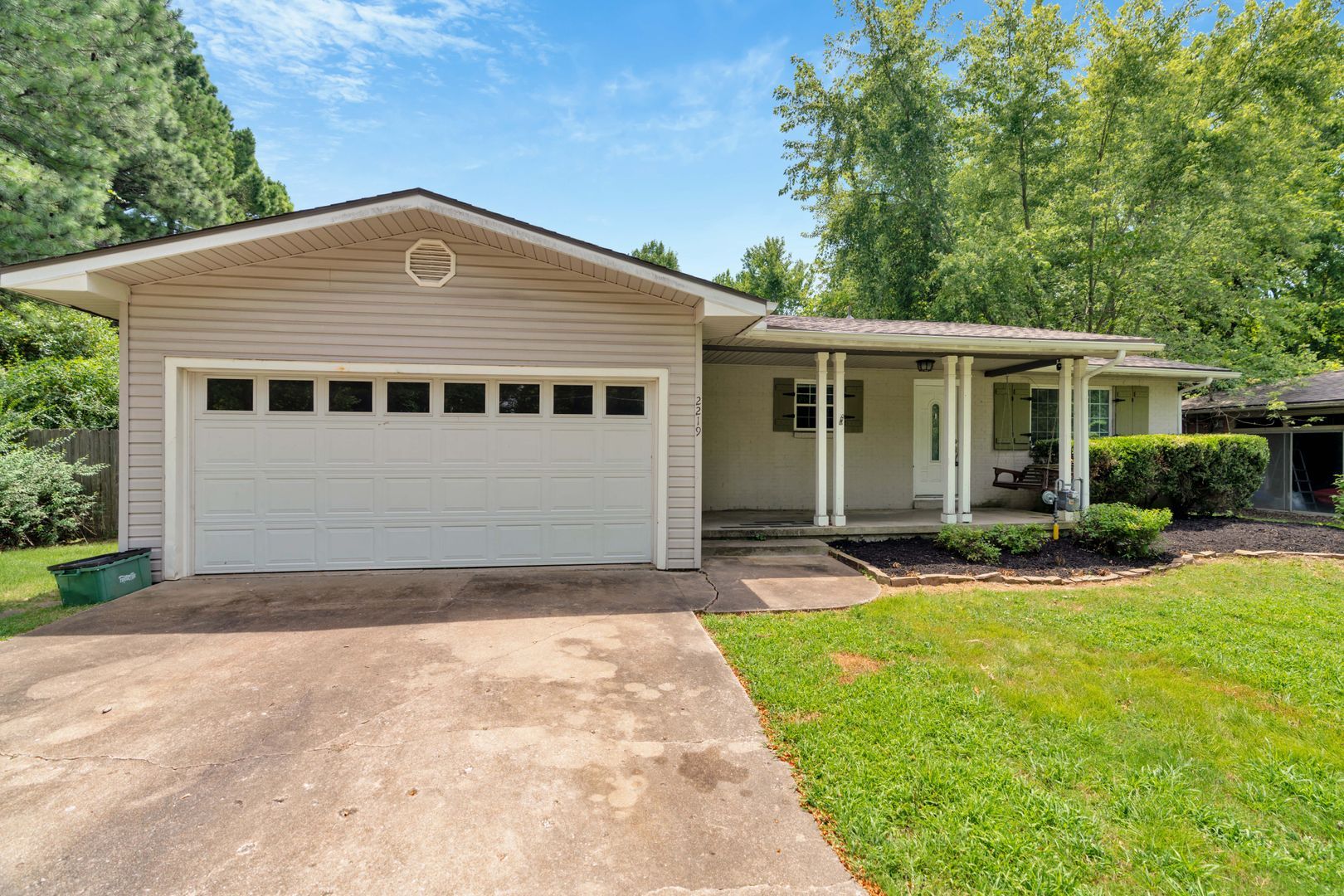2219 W Ora Dr – photo 2