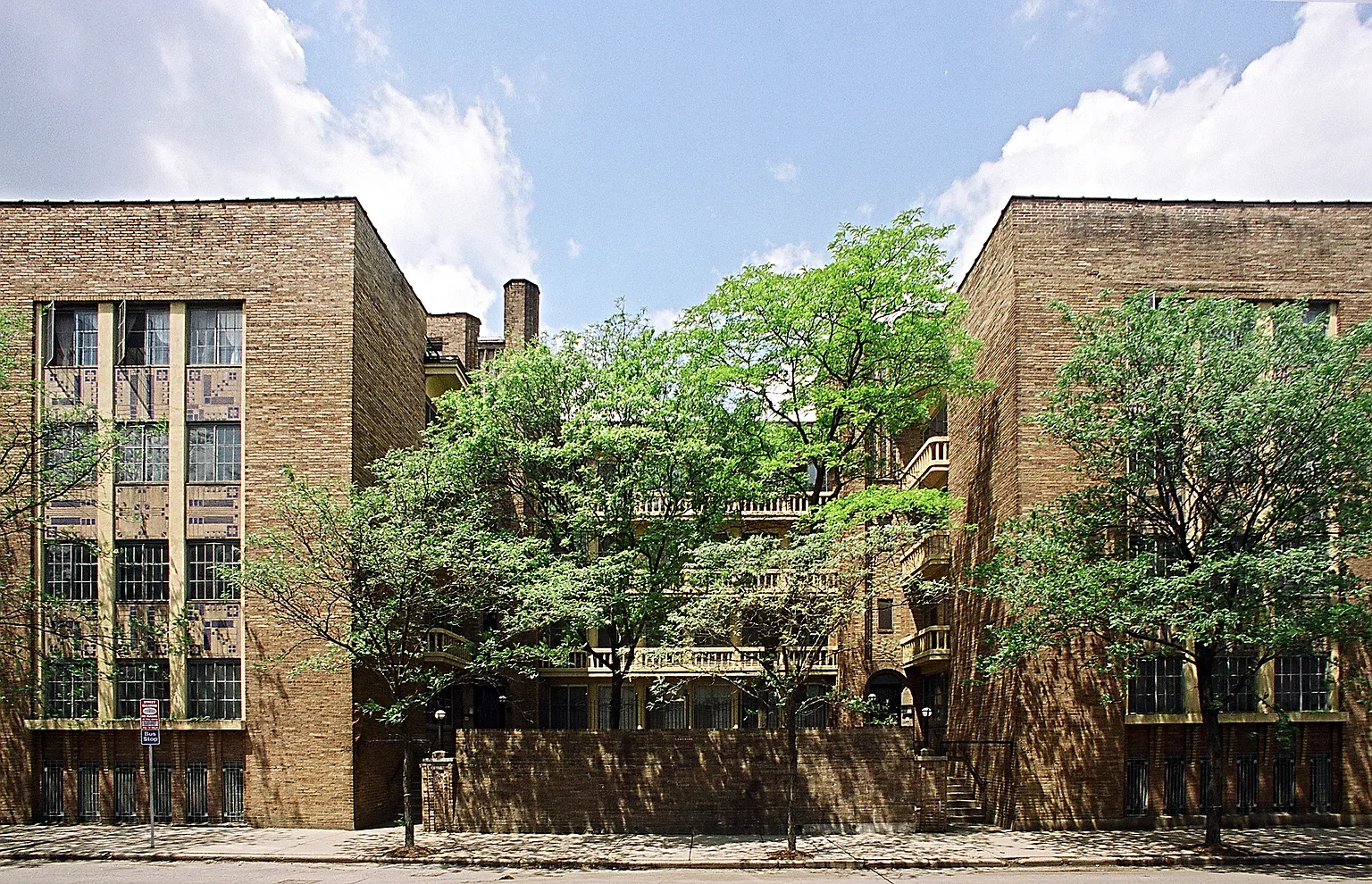 Highland Towers – photo 2