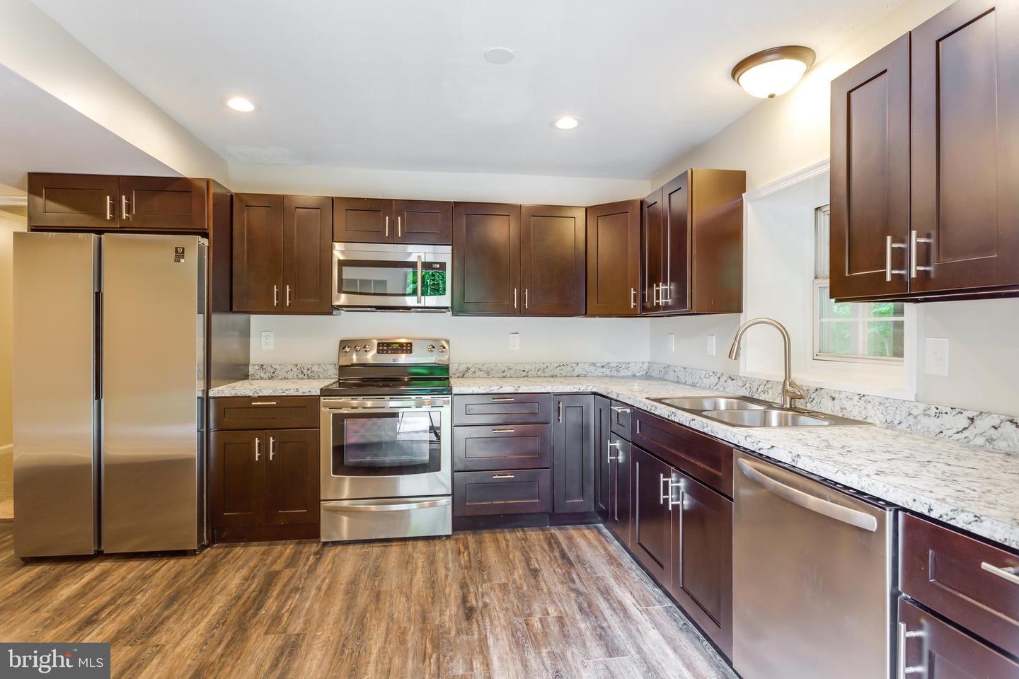 13495 Budds Creek Rd unit B – photo 4
