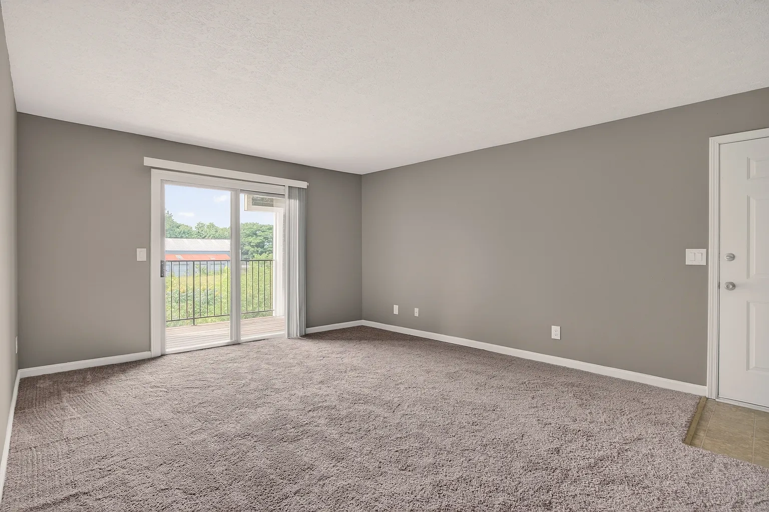 Ashby Apartments – photo 4