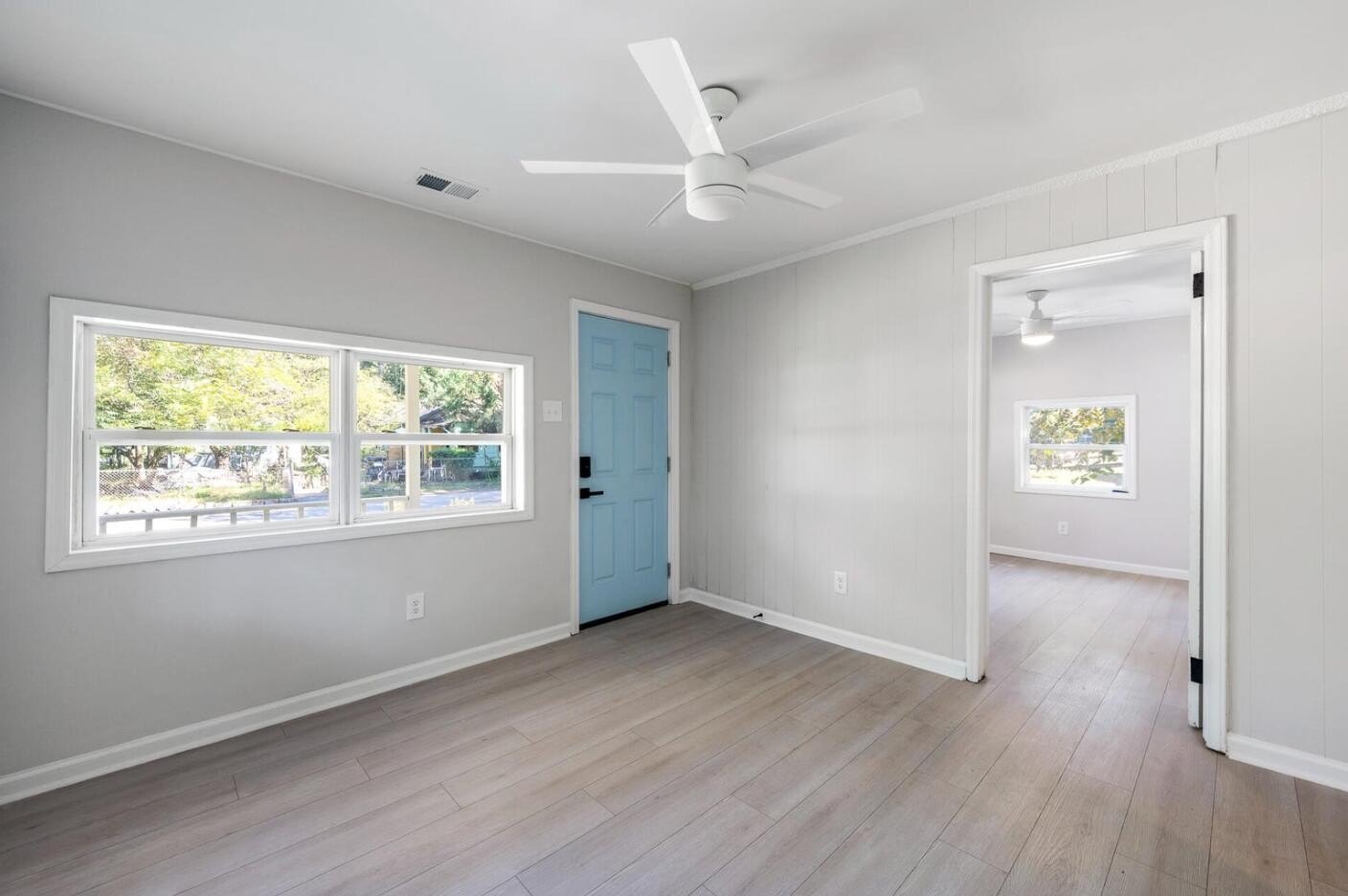 4673 Hassell Ave – photo 4