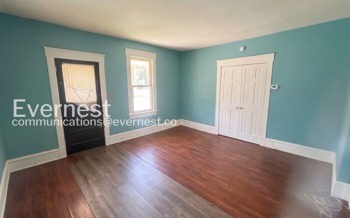 6401 Gertrude Ave unit F – photo 5