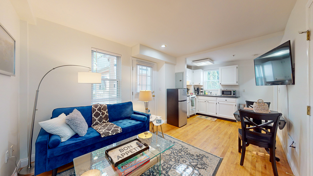 23 Jay St unit D – photo 1