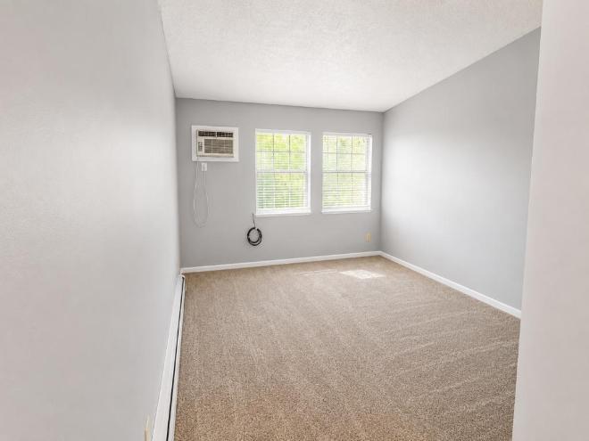 7457 E Huntington Dr – photo 2