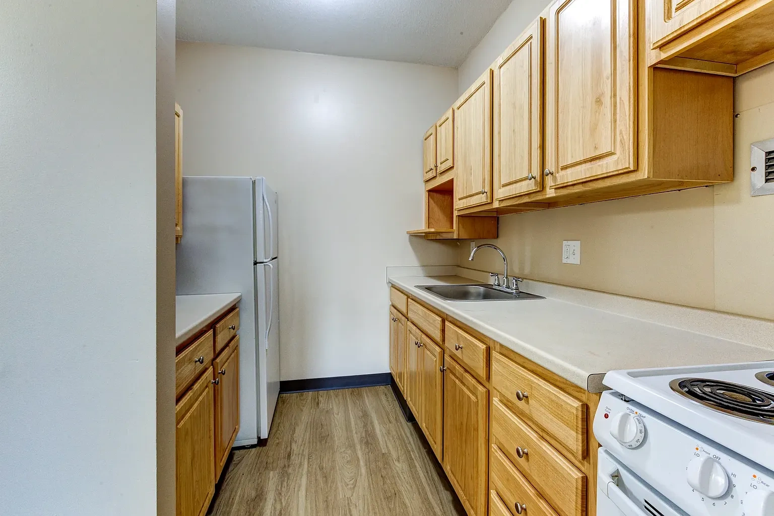 Forward Shady Apartments – photo 2