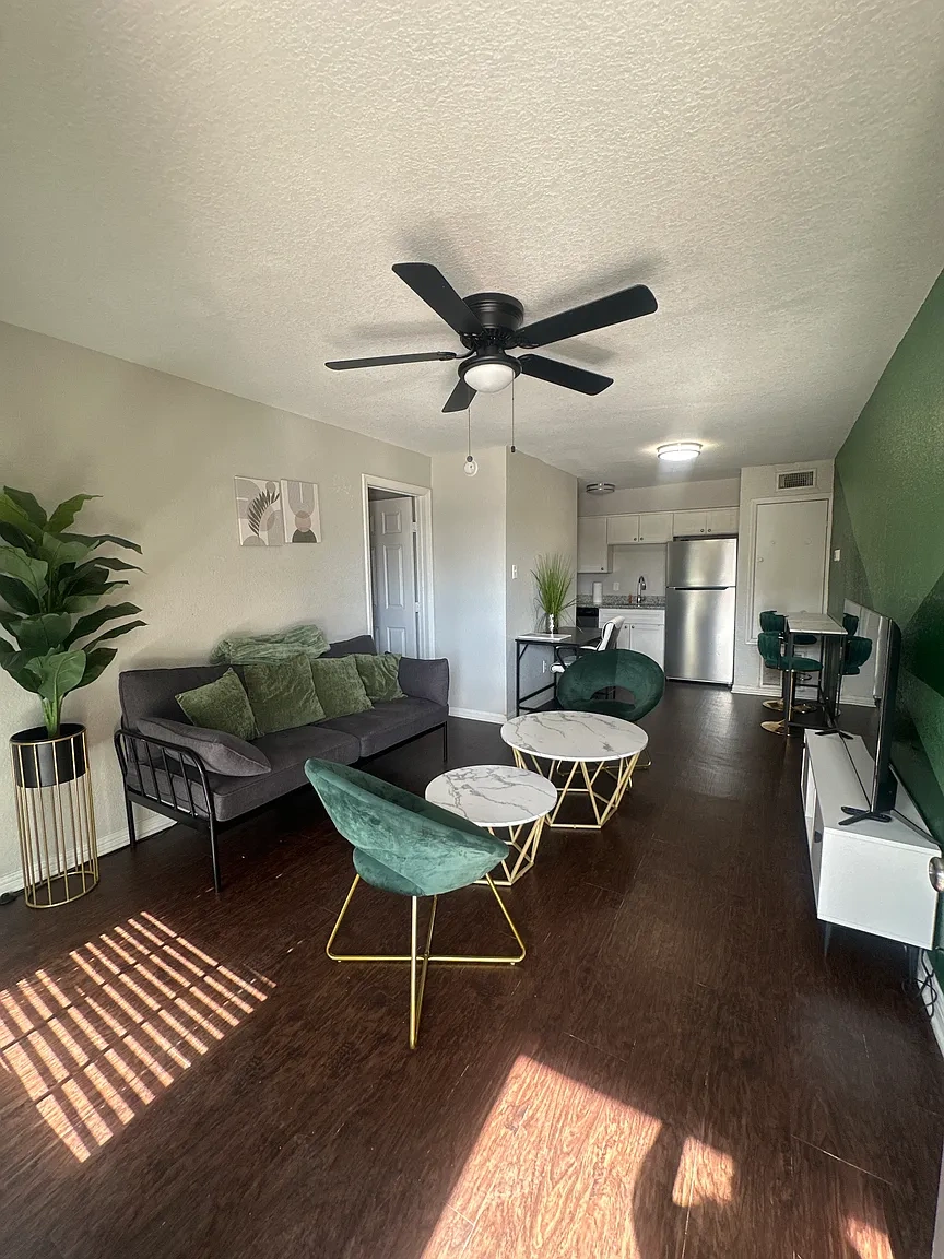 Cavalcade Heights 735 LLC – Floor plan