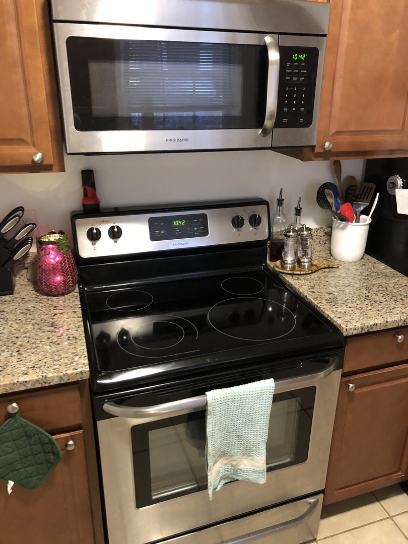3549 Grove Ave unit Apt #1 – photo 5