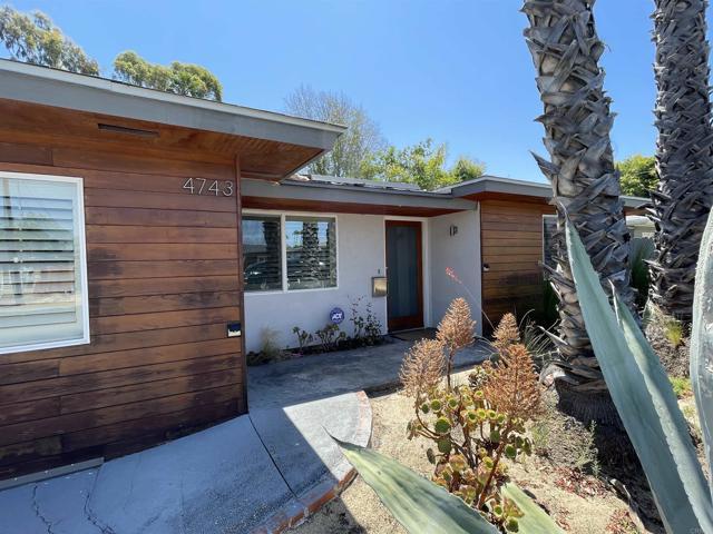 4743 60th St – photo 1