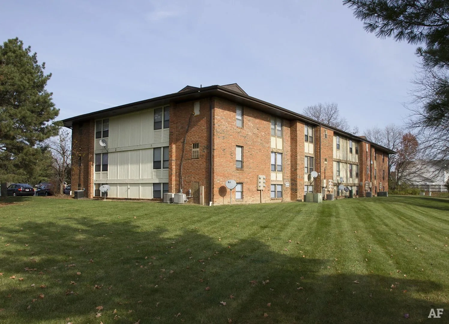Woodside Apartments - Specials! – Apartment