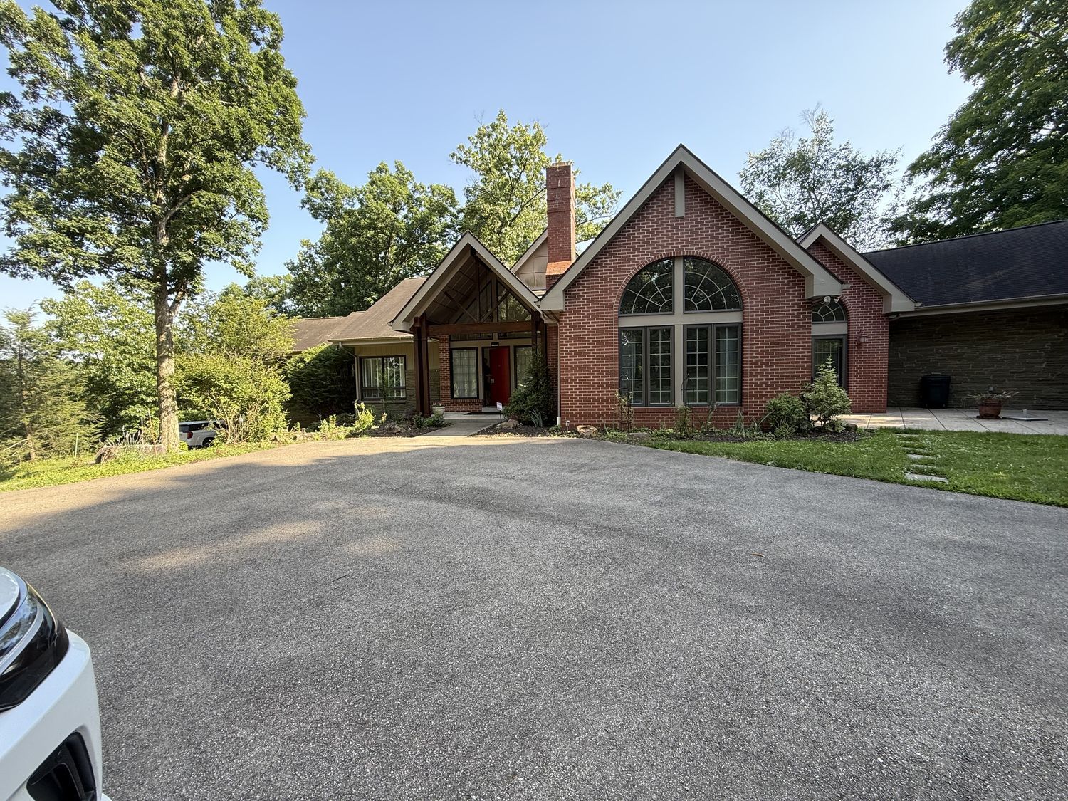 231 Fairview Rd – photo 1