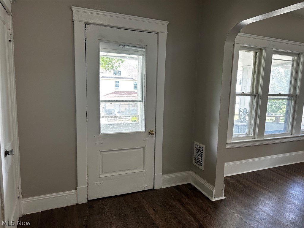919 Nathaniel Rd – photo 4