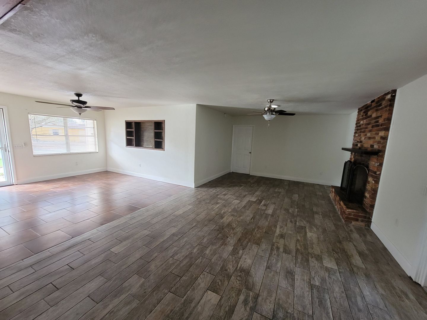 2425 W Central Ave – photo 5