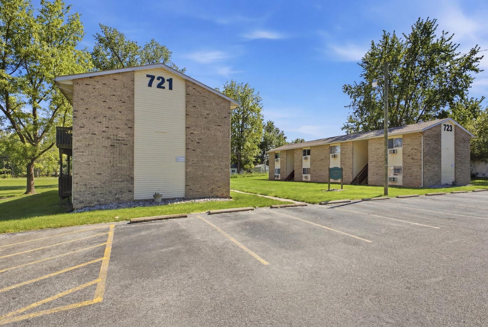 723 Frazer St unit US723-7 – photo 1