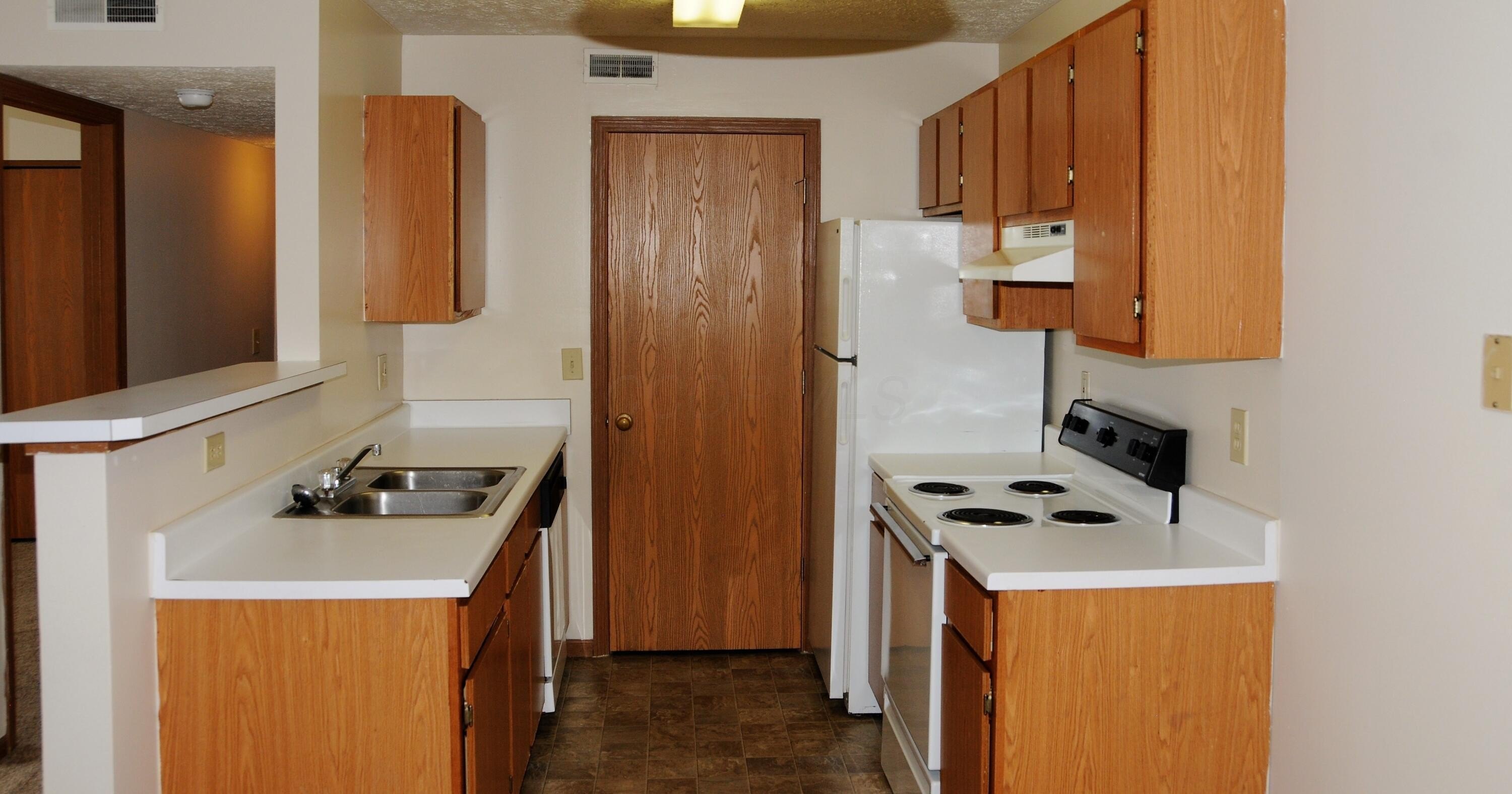 5561 Cedar Springs – photo 4