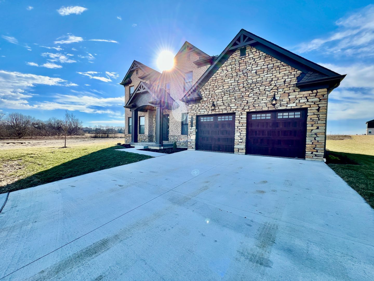 4827 Granada Ct – photo 2