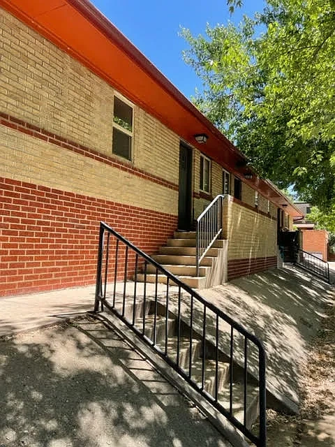 24th Street Apartments – photo 3