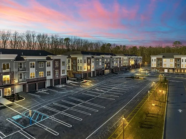 Summerhill Gardens Apartments – photo 2