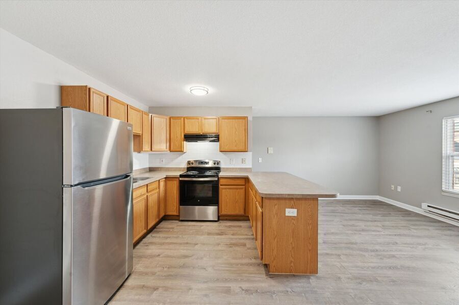 4111 Harvest Ln – photo 1