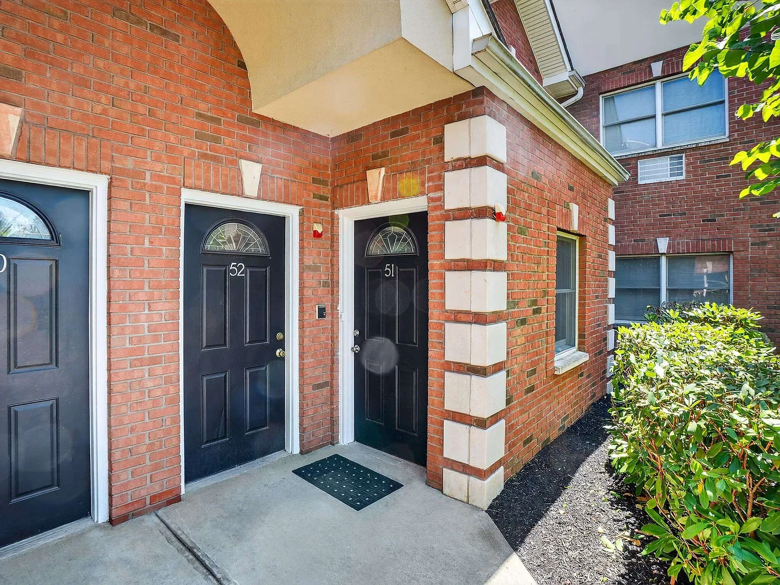 Bunt Commons II: 55+ Senior Living Community – photo 1