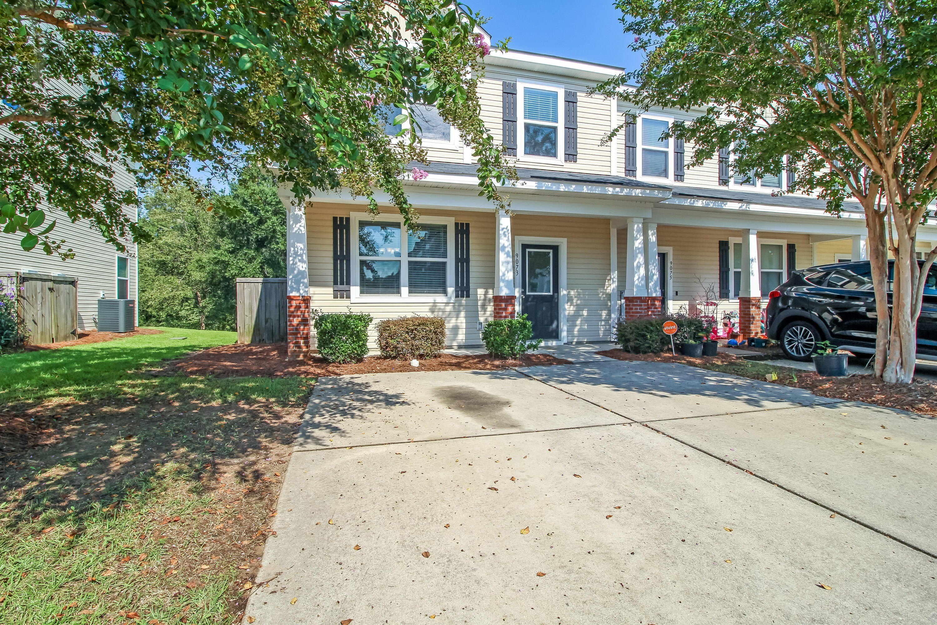 9073 Parlor Dr – photo 2