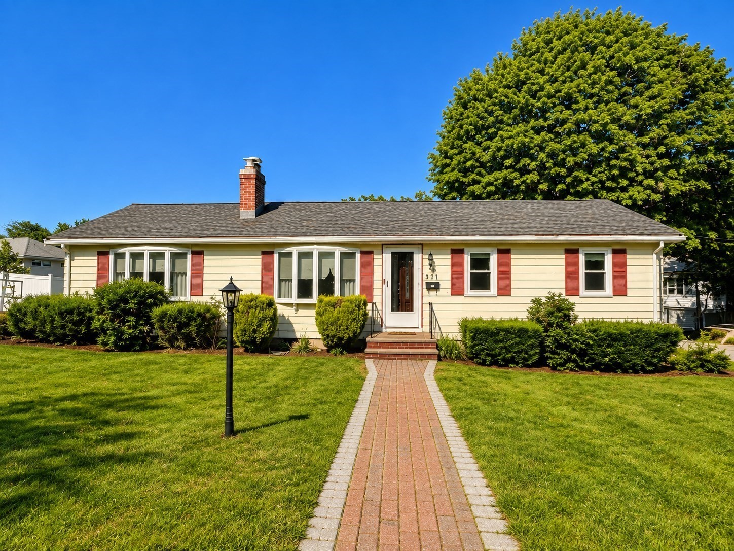 321 Washington St – photo 1