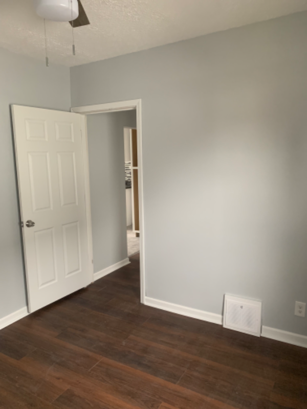 13717 Caine Ave unit Upper Unit – photo 5