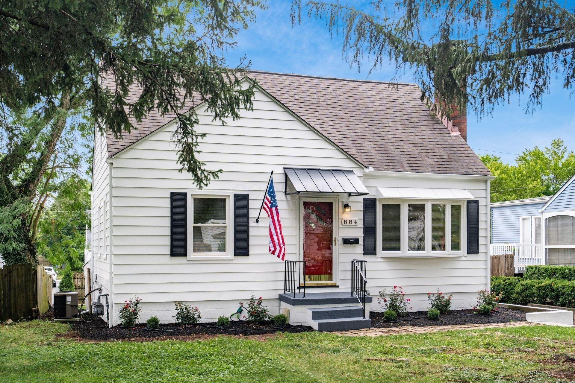884 S Chesterfield Rd – photo 3