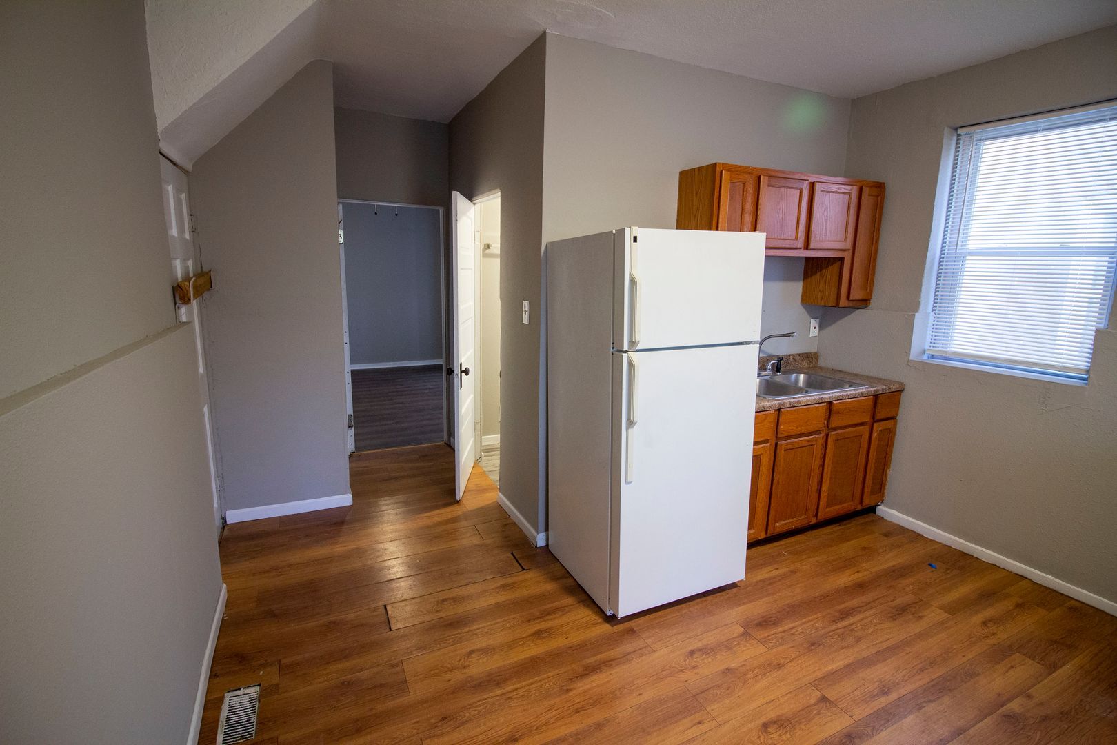 2835 Miami St unit 2837 Miami St – photo 3