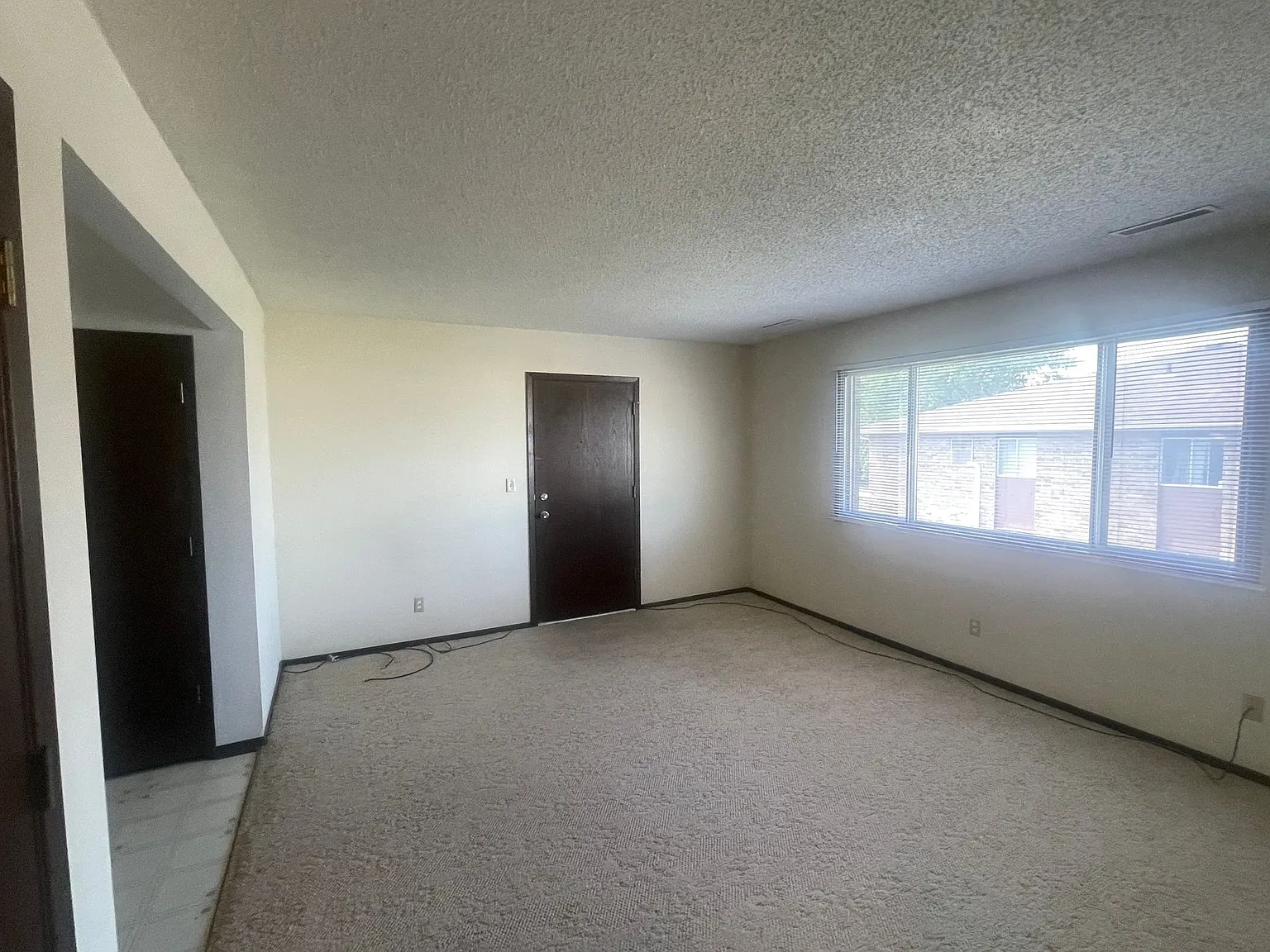 Raceway Apartments – photo 4