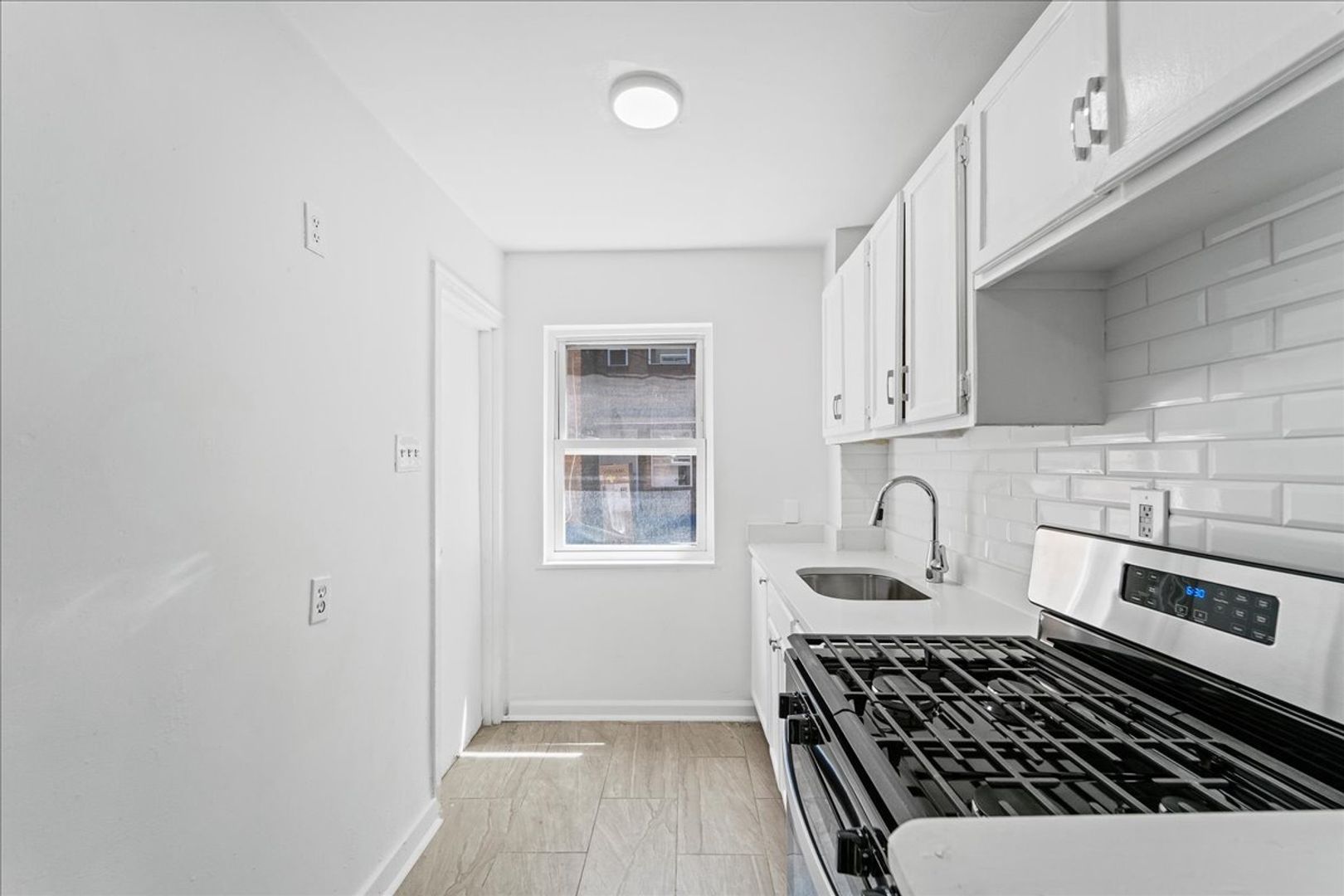 3847-3849 Beechwood Blvd unit 1 – photo 4